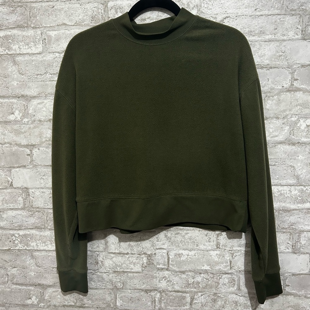 Abound Green fuzzy soft sweater